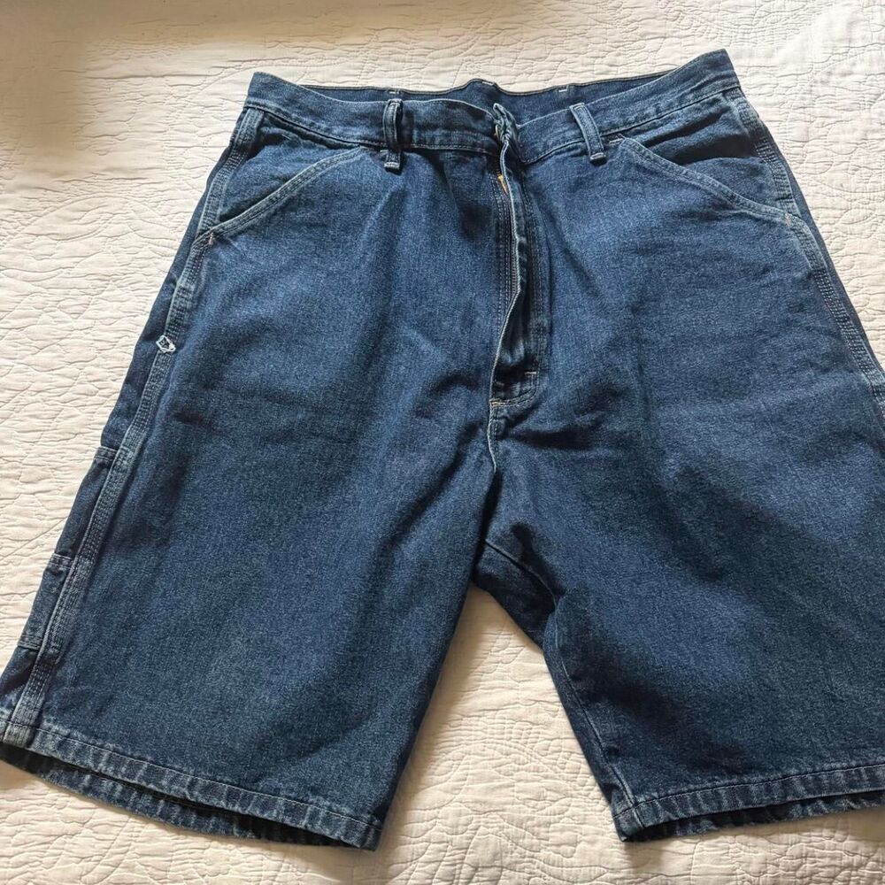Wrangler Men's Blue and Navy Shorts